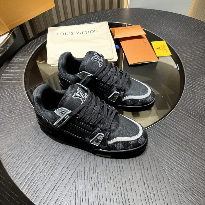 L&V SNEAKERS