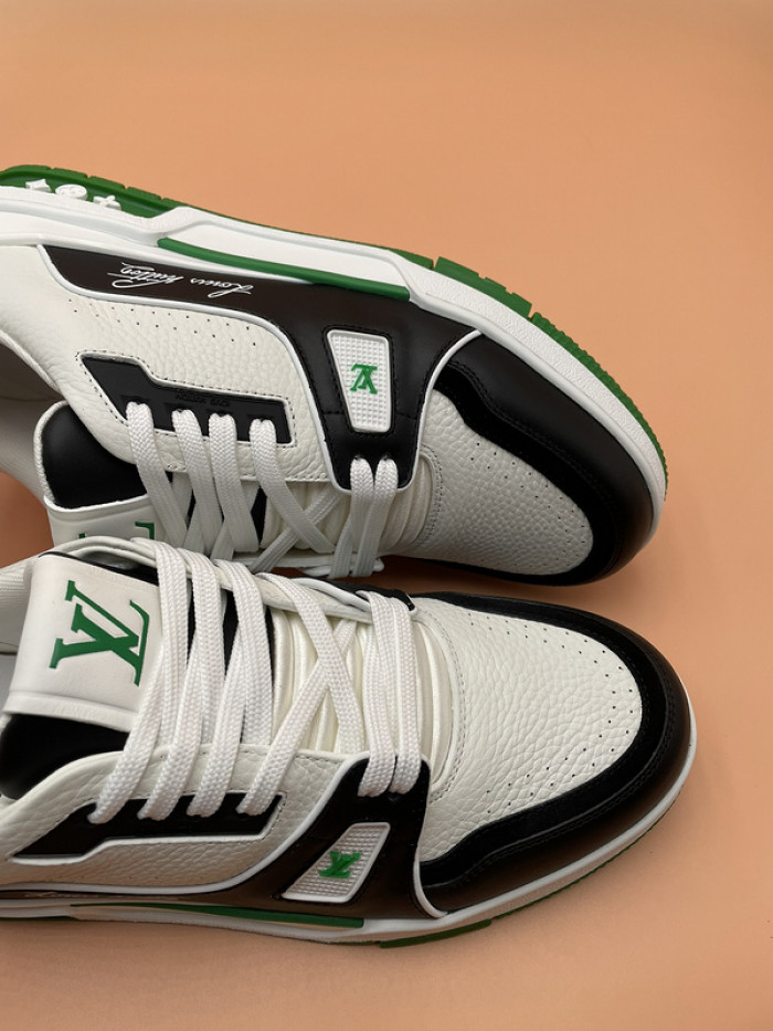 L&V SNEAKERS