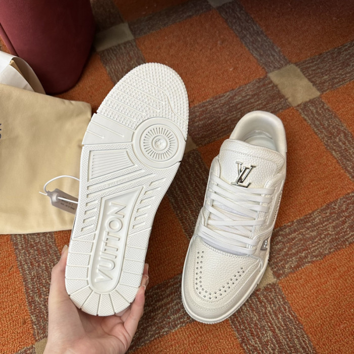 L&V SNEAKERS