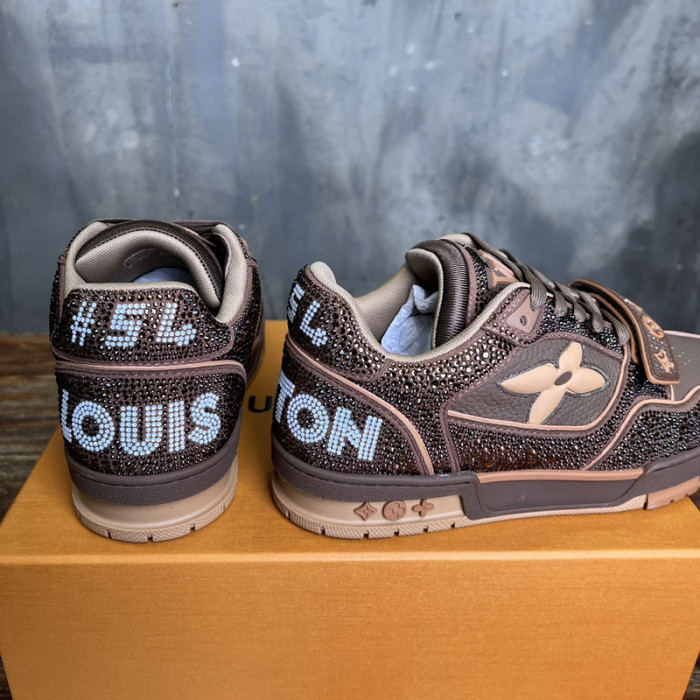 L&V SNEAKERS