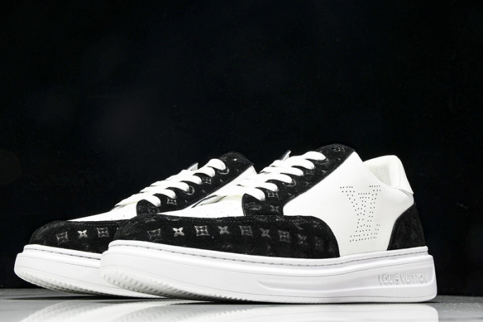 L&V SNEAKERS