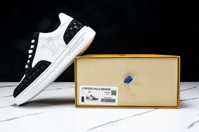 L&V SNEAKERS