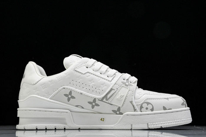 L&V SNEAKERS