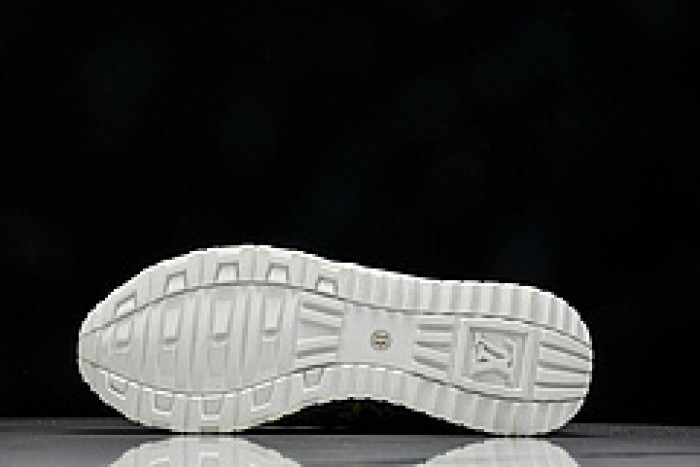 L&V SNEAKERS