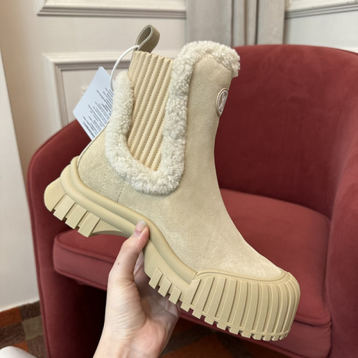 L&V SNEAKERS