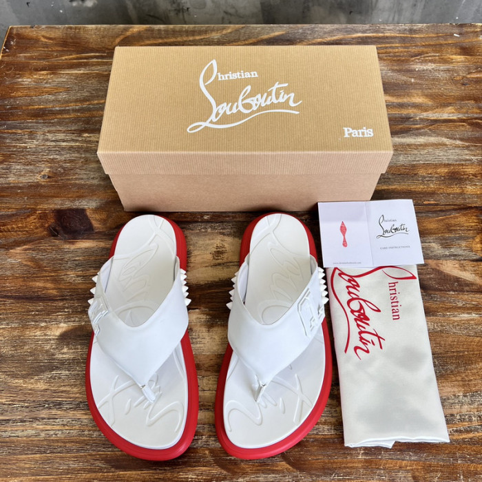 CL SLIPPERS
