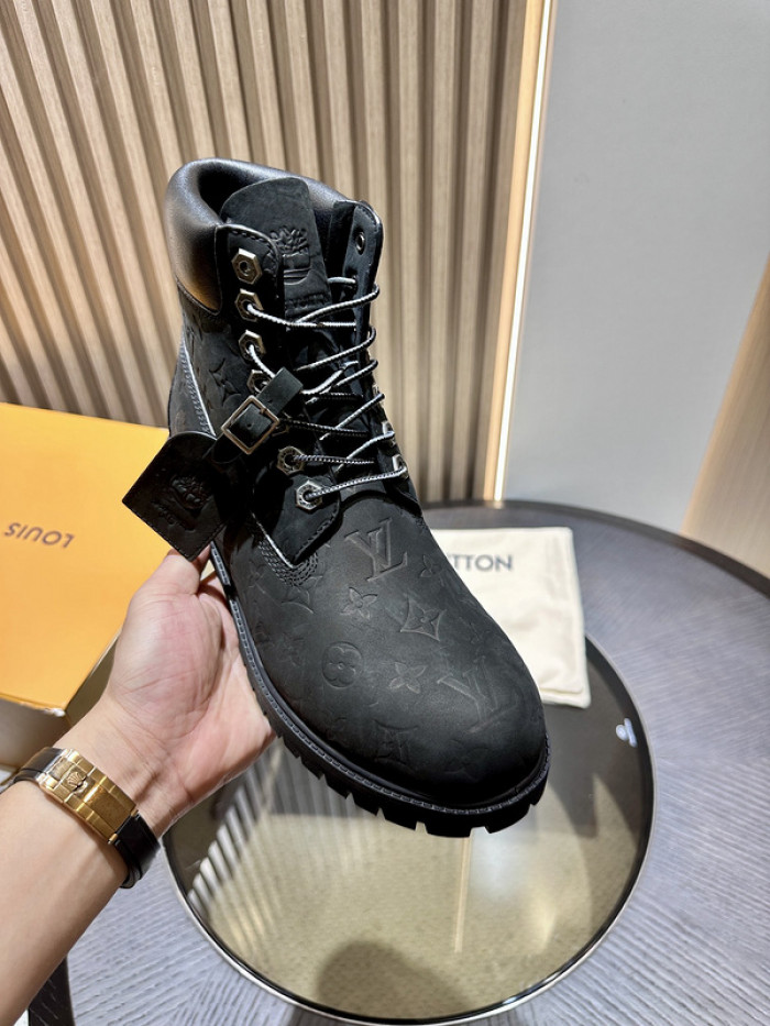 L&V SNEAKERS