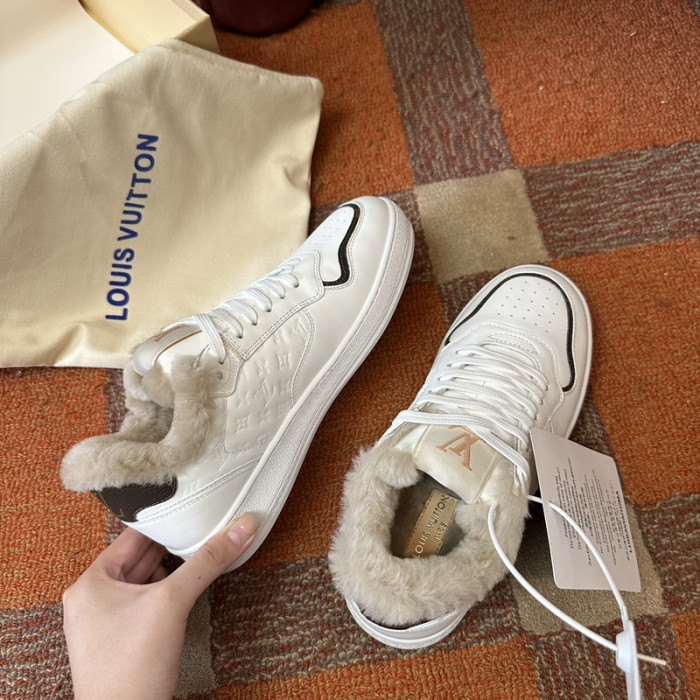 L&V SNEAKERS