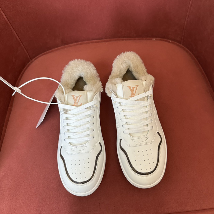 L&V SNEAKERS
