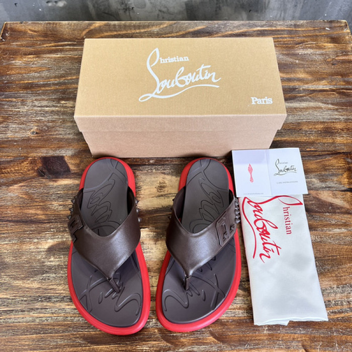 CL SLIPPERS
