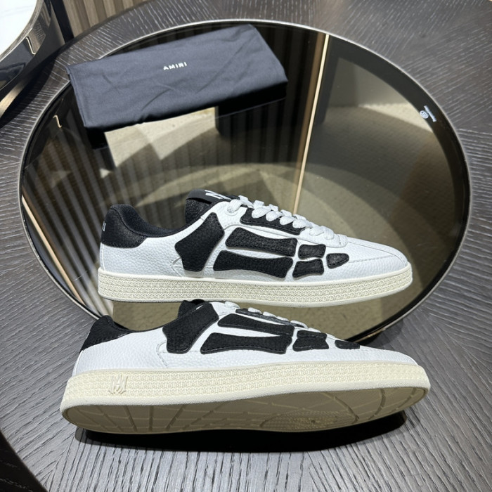 AM1R1 SNEAKERS