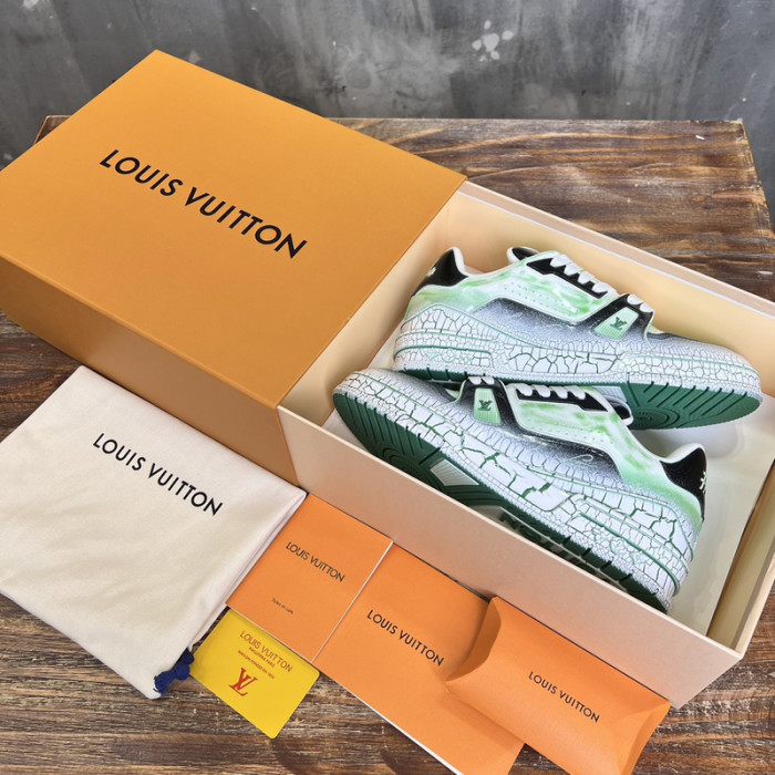 L&V SNEAKERS