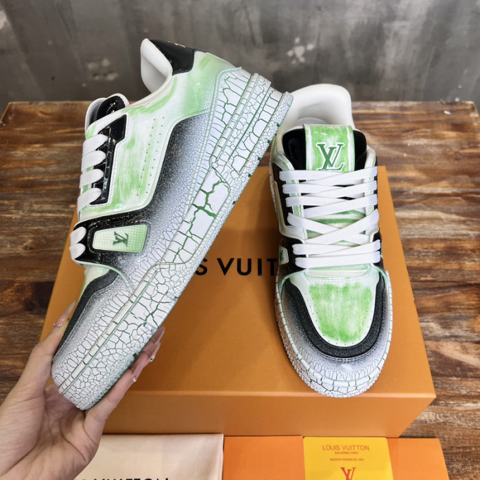 L&V SNEAKERS