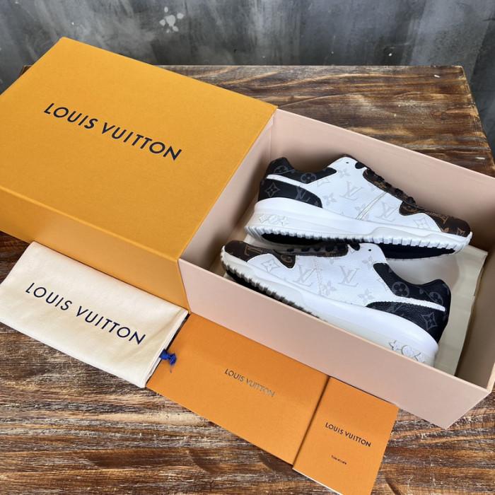 L&V SNEAKERS