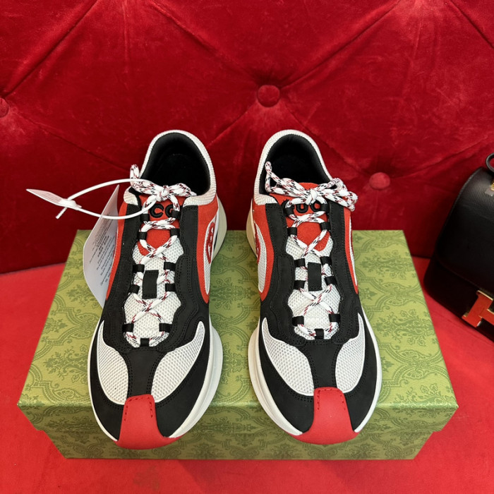 GUCC SNEAKER