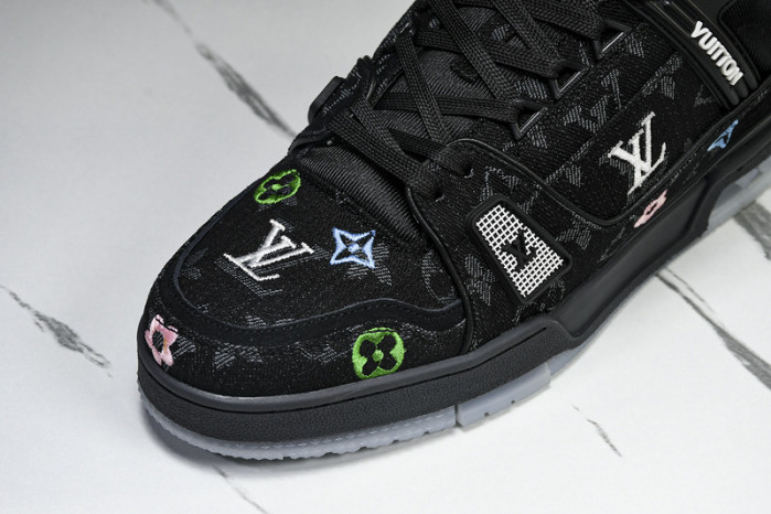 L&V SNEAKERS
