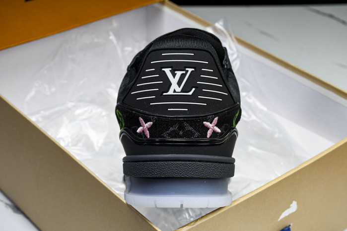 L&V SNEAKERS