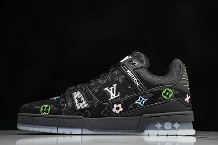 L&V SNEAKERS