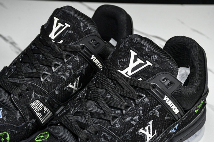 L&V SNEAKERS