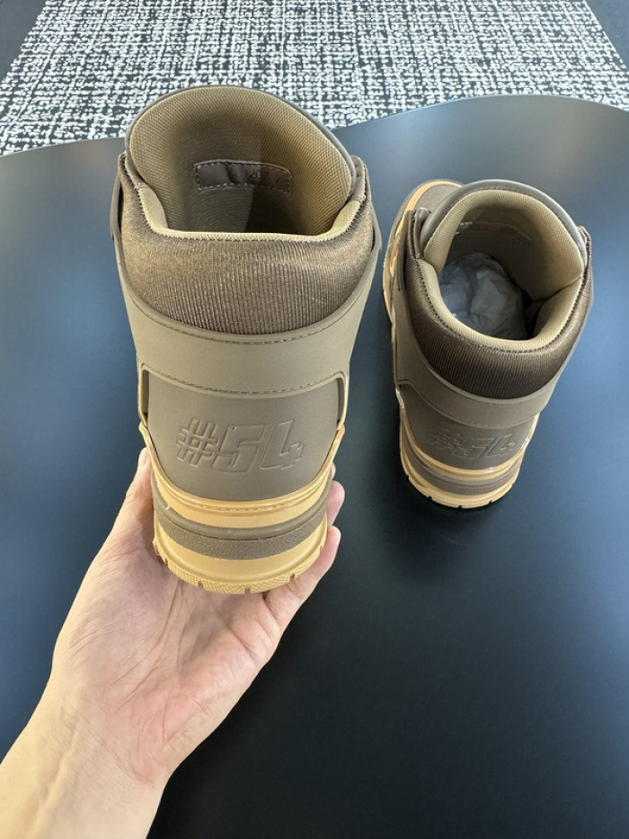 L&V SNEAKERS