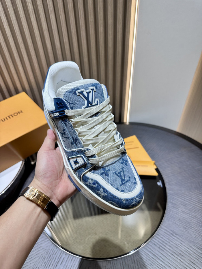 L&V SNEAKERS
