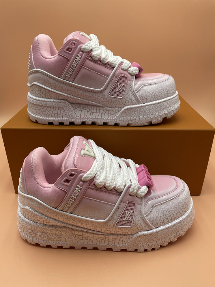 L&V SNEAKERS