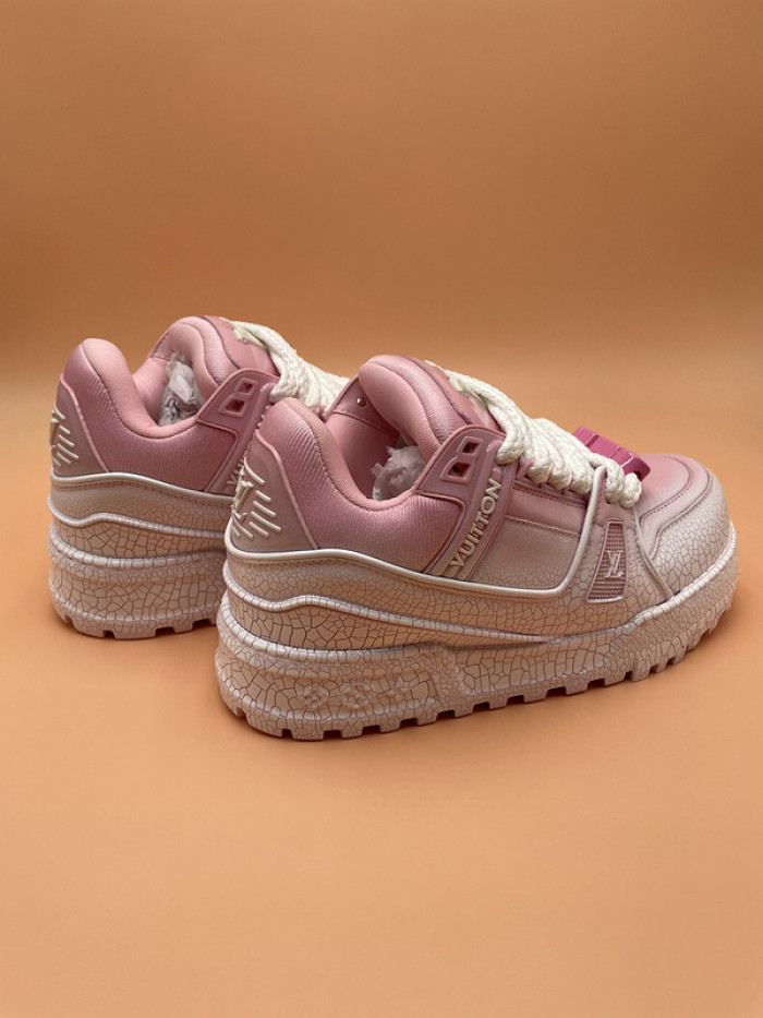 L&V SNEAKERS