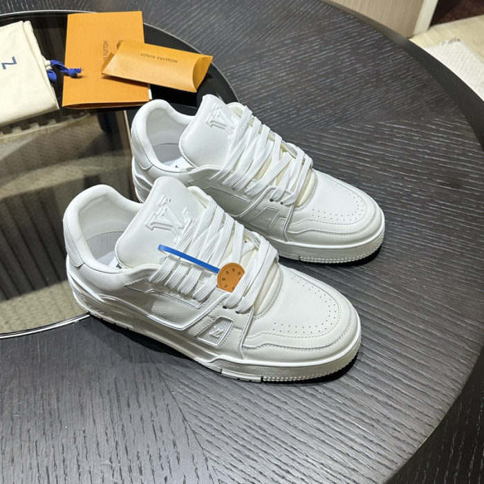 L&V SNEAKERS