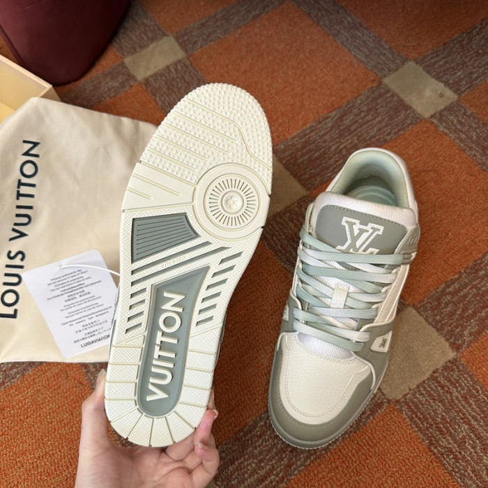 L&V SNEAKERS