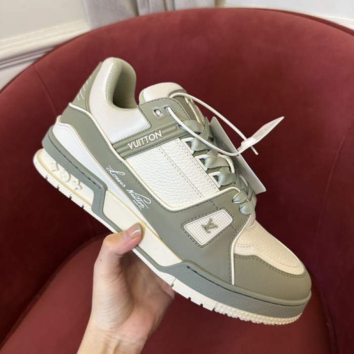 L&V SNEAKERS