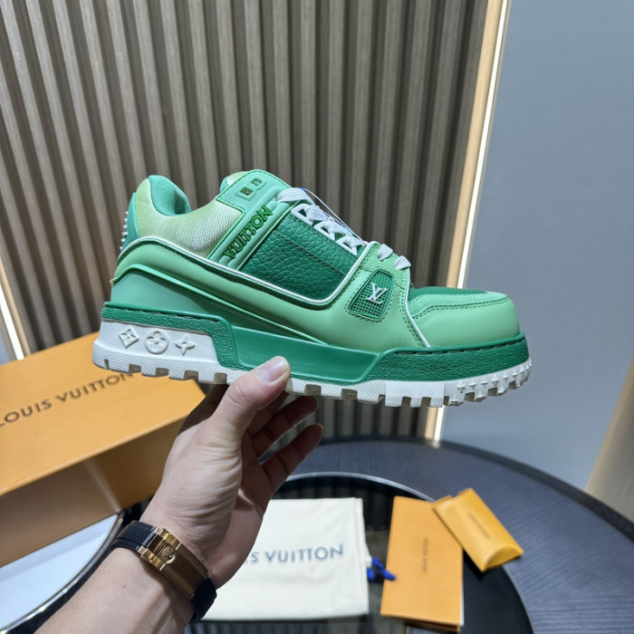 L&V SNEAKERS