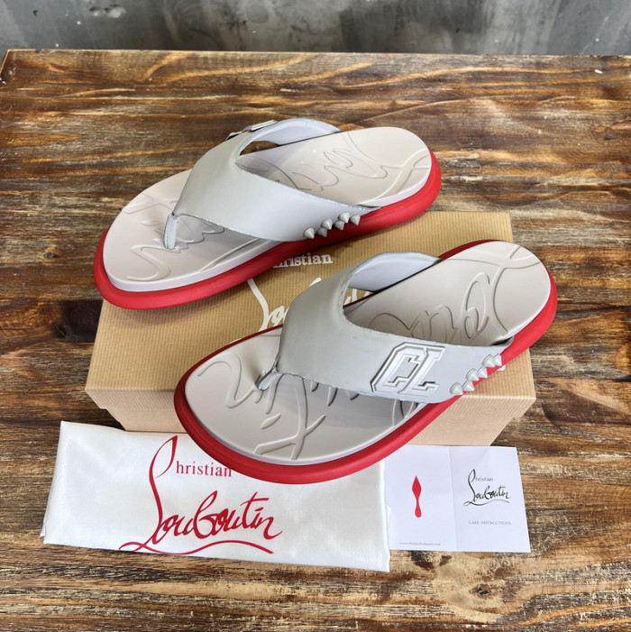 CL SLIPPERS